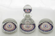 Old English Richardson paperweight garniture (ref. garniture)