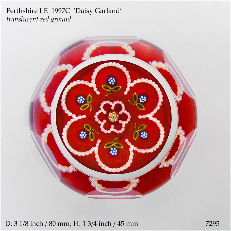 Perthshire LE 1977C paperweight (ref. 7295)