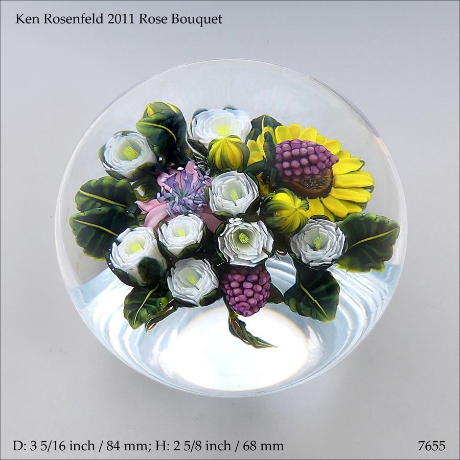 Ken Rosenfeld bouquet paperweight (ref. 7655)