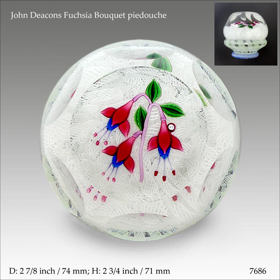 John Deacons piedouche fuchsia paperweight (ref. 7686)