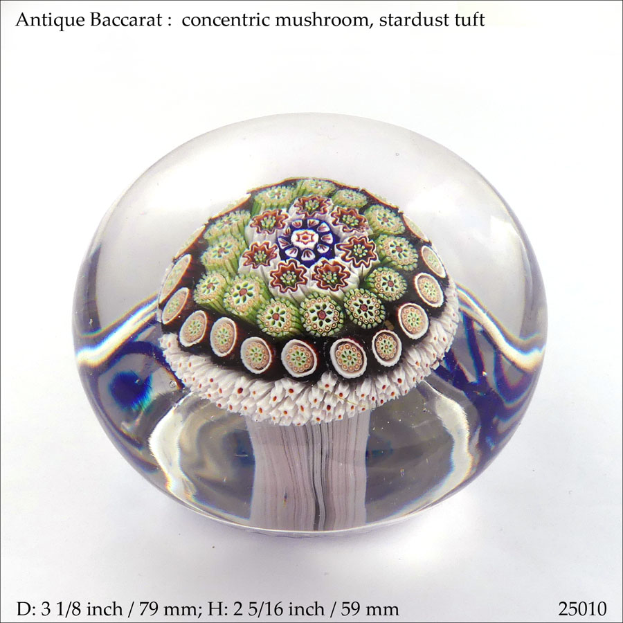 Antique Baccarat mushroom paperweight (ref. 25010)
