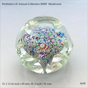 Perthshire LE 2000F Mushroom paperweight (ref. 6638)